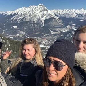 Meet your Posher, Olivia